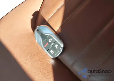 2014 Maserati Ghibli z USA, uszkodzony, nr VIN ZAM57XSA7E1103509